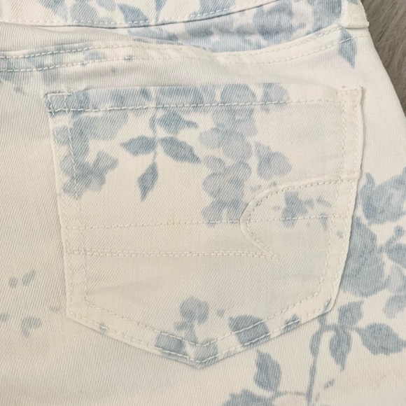 UNIQUE American Eagle printed Low-Rise Jegging - Picture 7 of 7